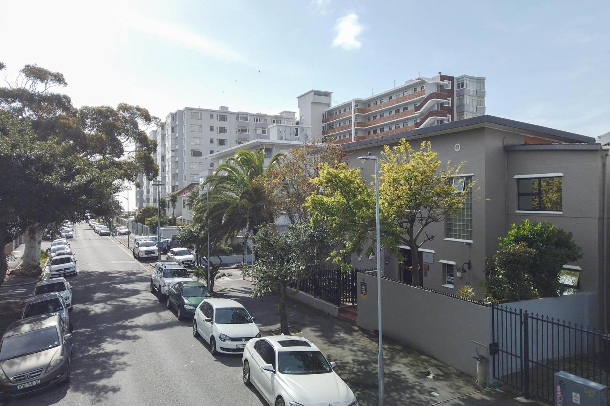 Spring Tide Inn By Ctha Cape Town Eksteriør bilde