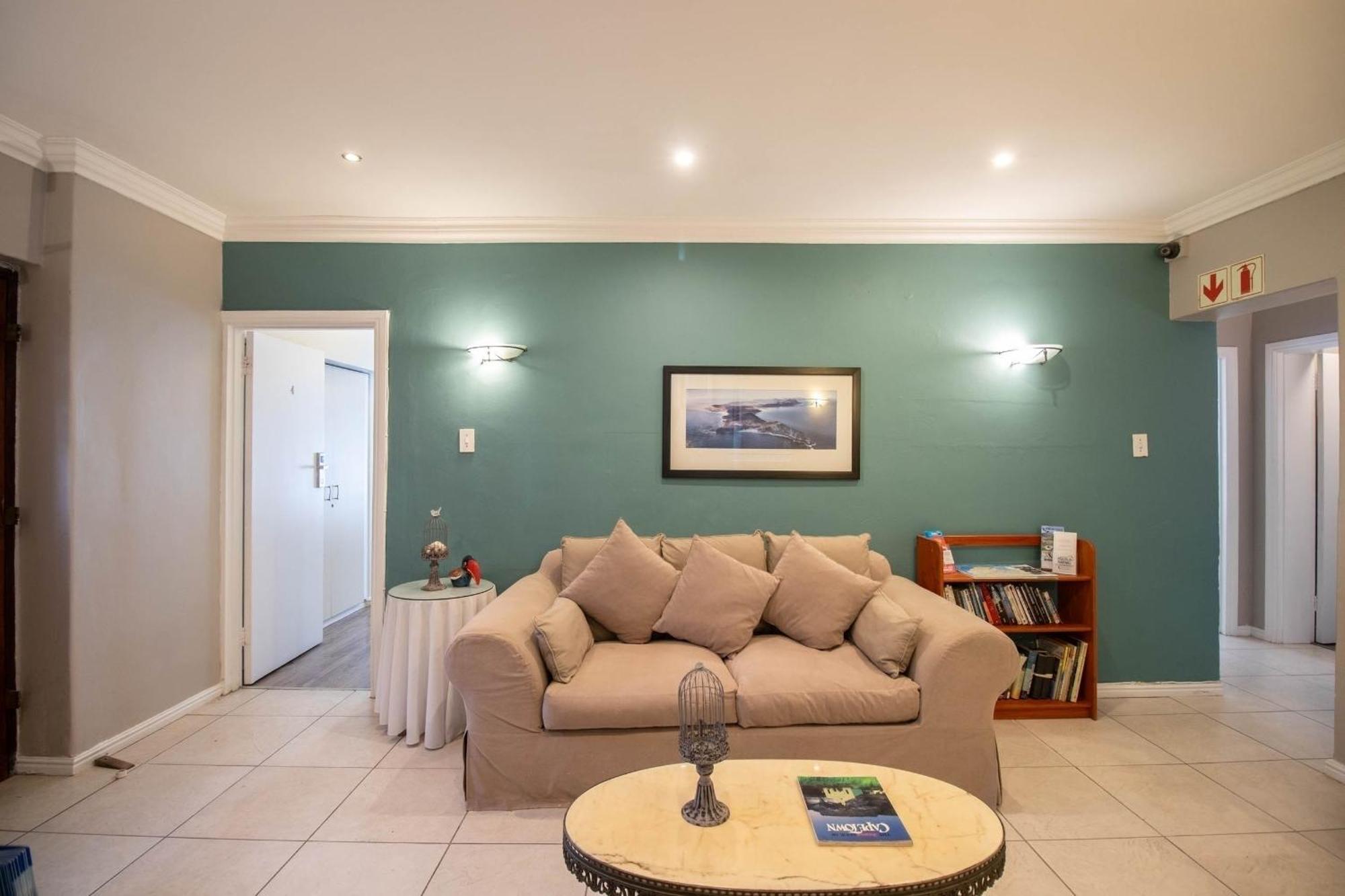 Spring Tide Inn By Ctha Cape Town Eksteriør bilde