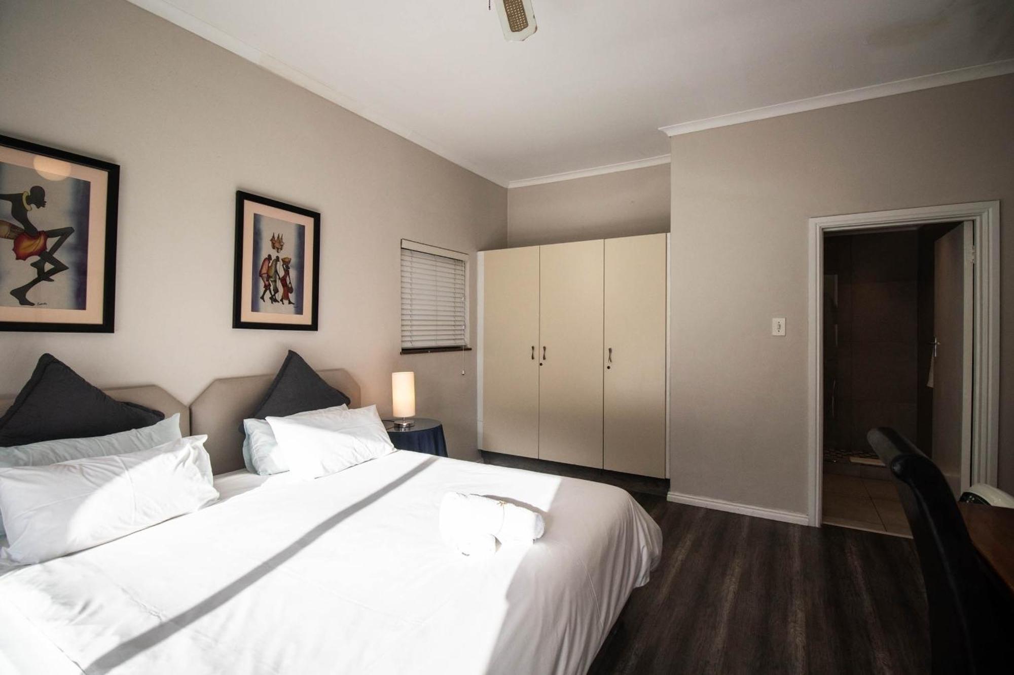 Spring Tide Inn By Ctha Cape Town Eksteriør bilde