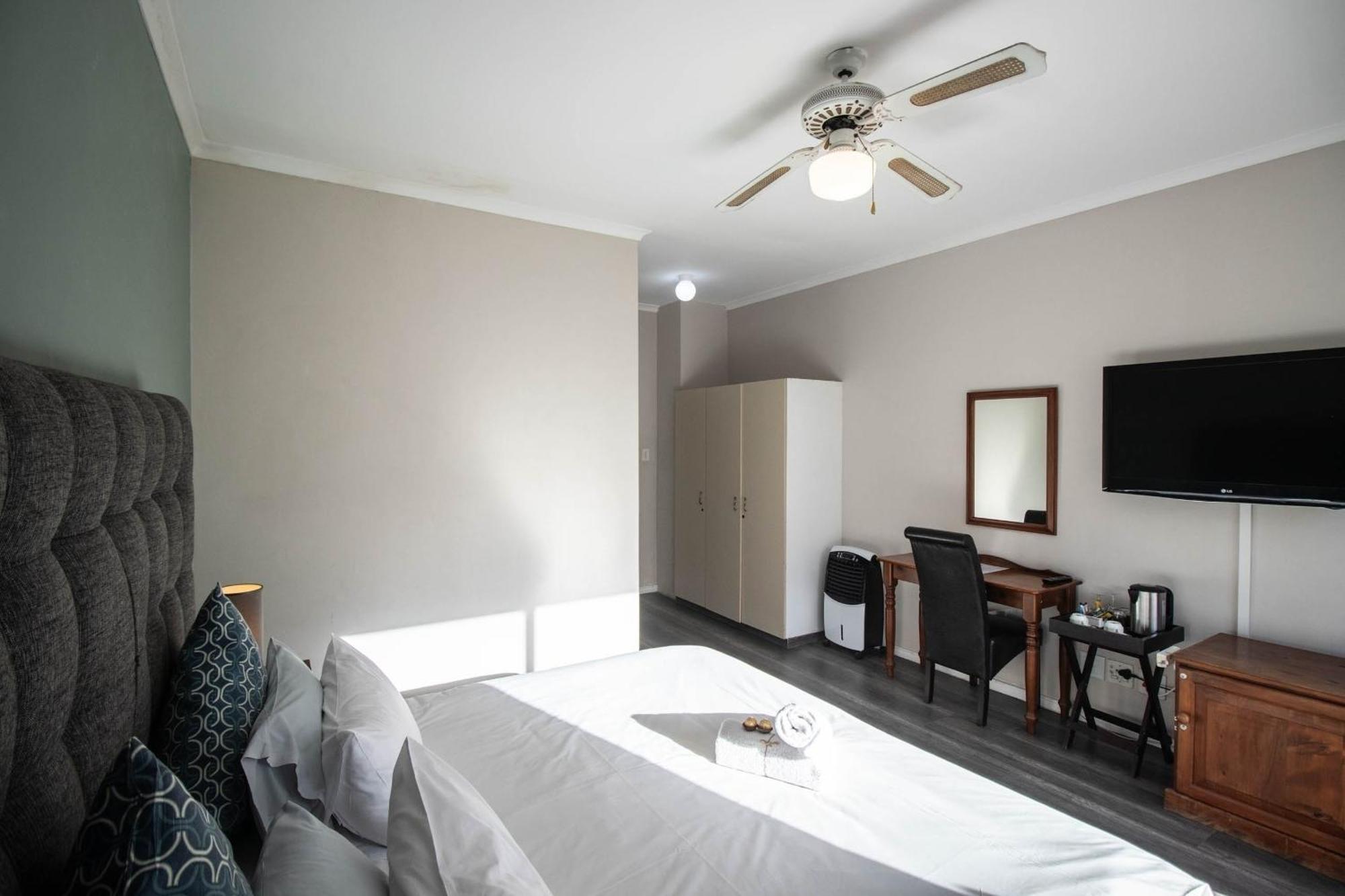 Spring Tide Inn By Ctha Cape Town Eksteriør bilde