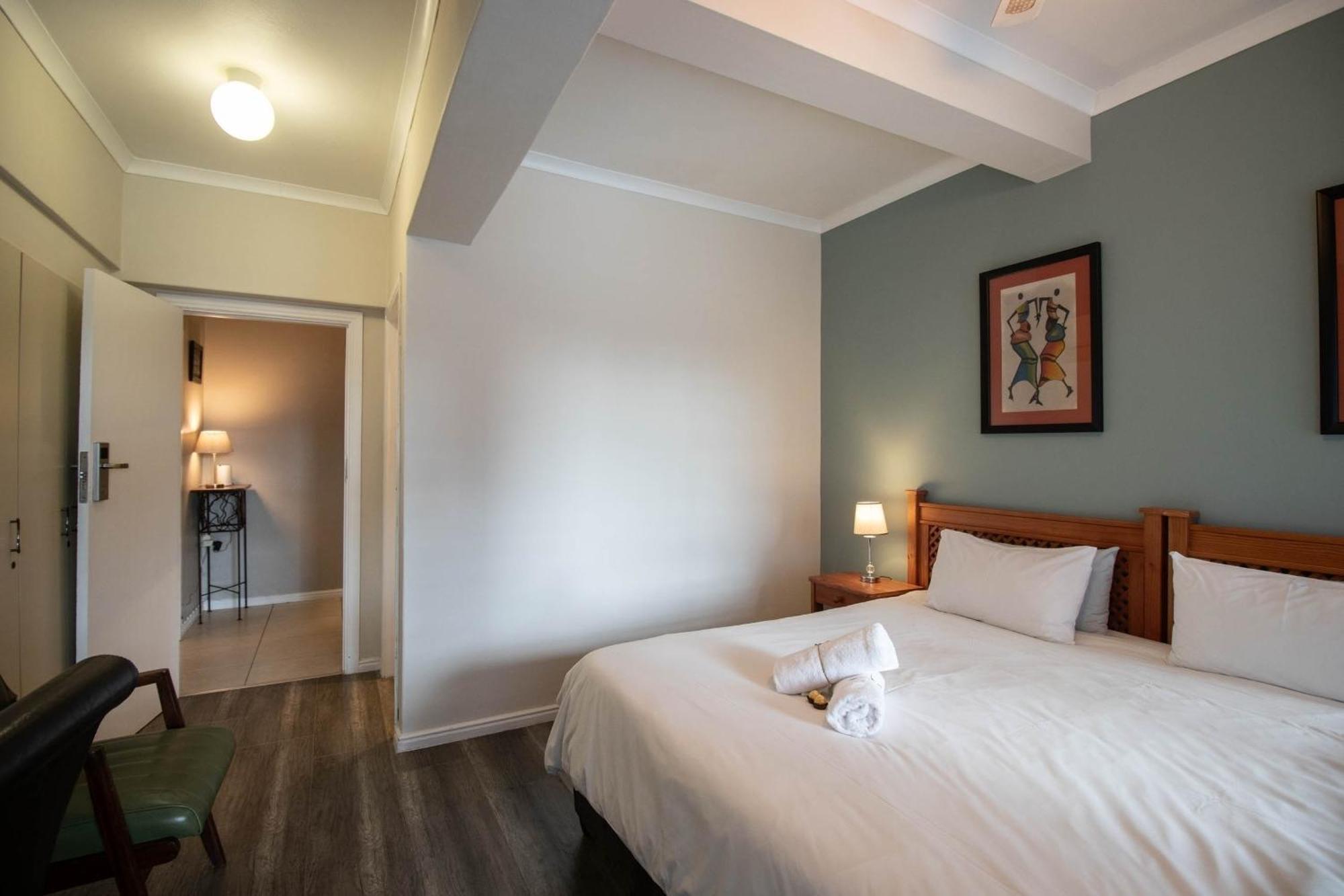 Spring Tide Inn By Ctha Cape Town Eksteriør bilde